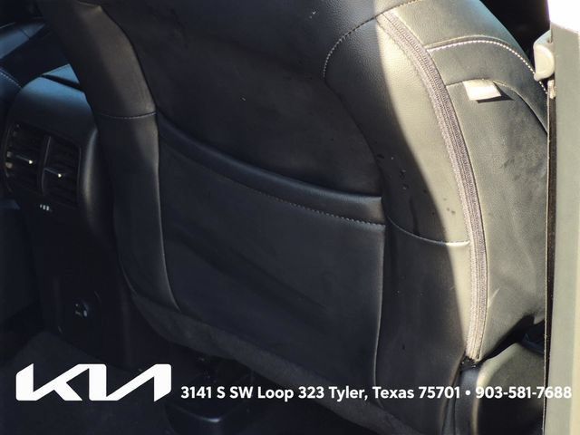 Used 2021 Ford Escape Titanium AWD/4WD image 20