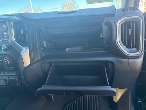 Certified 2019 Chevrolet Silverado 1500 LT w/ All-Star Edition image 24