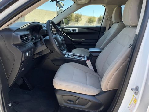 Used 2022 Ford Explorer 4WD image 15