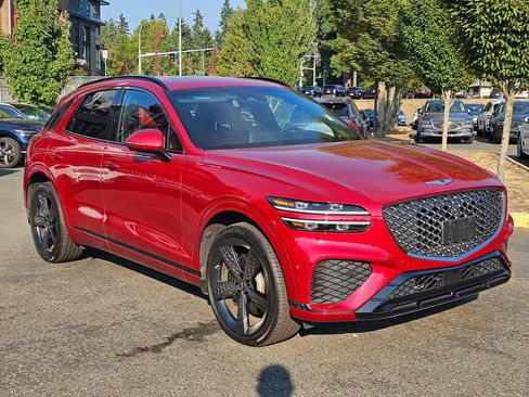 Used 2023 Genesis GV70 3.5T Sport w/ Sport Prestige Package AWD/4WD image 3