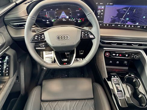 New 2025 Audi SQ5 Premium Plus image 19