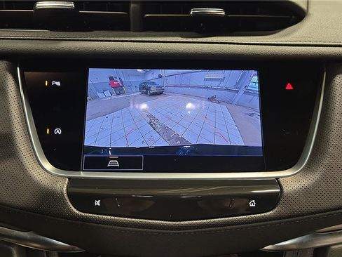 Used 2025 Cadillac XT5 Luxury w/ LPO, Floor Liner Package image 22