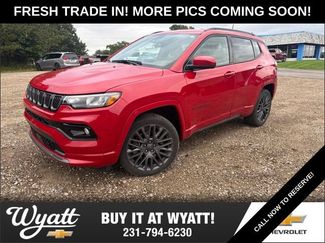 Used 2023 Jeep Compass Limited AWD/4WD video 1