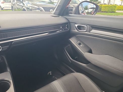Used 2024 Honda Civic Sport image 18