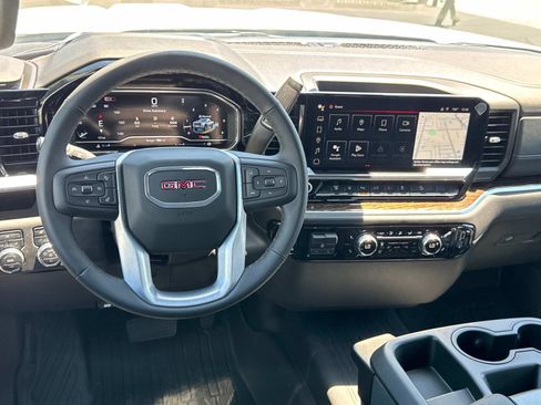 New 2025 GMC Sierra 2500 SLE w/ SLE Value Package; image 9