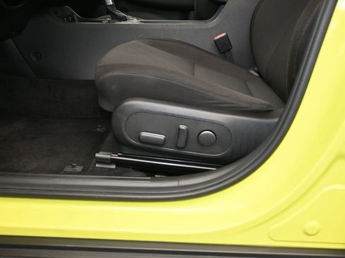 Used 2024 Hyundai Kona SEL FWD image 20