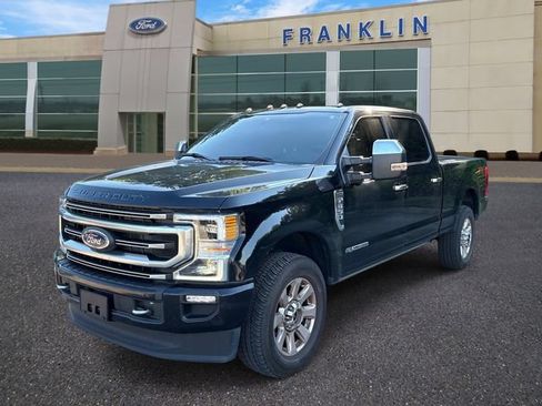 Used 2022 Ford F350 Platinum w/ FX4 Off-Road Package AWD/4WD image 3