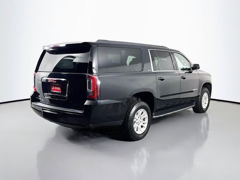 Used 2019 GMC Yukon XL SLT image 5