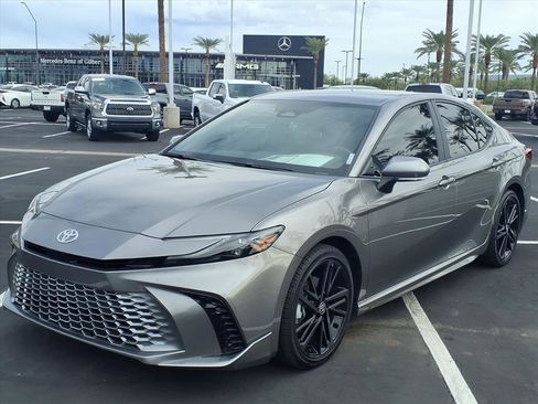 Used 2025 Toyota Camry XSE image 8