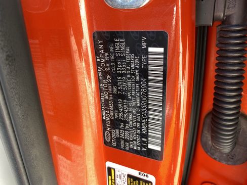 Certified 2024 Hyundai Kona Limited image 32