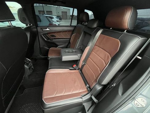 Certified 2024 Volkswagen Tiguan SEL R-Line w/ MDO Package, Two-Row AWD/4WD image 13