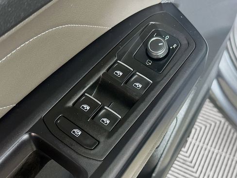 Used 2021 Volkswagen Atlas SEL Premium AWD/4WD image 20
