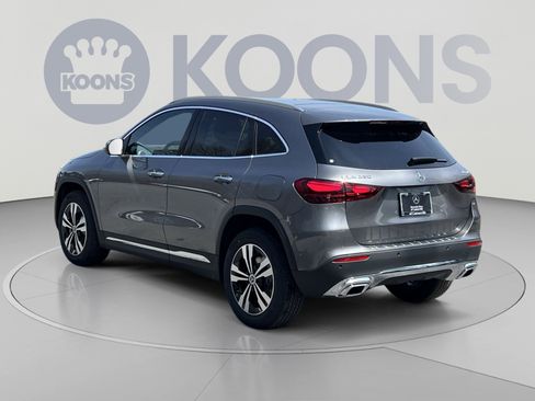 Used 2026 Mercedes-Benz GLA 250 4MATIC image 4
