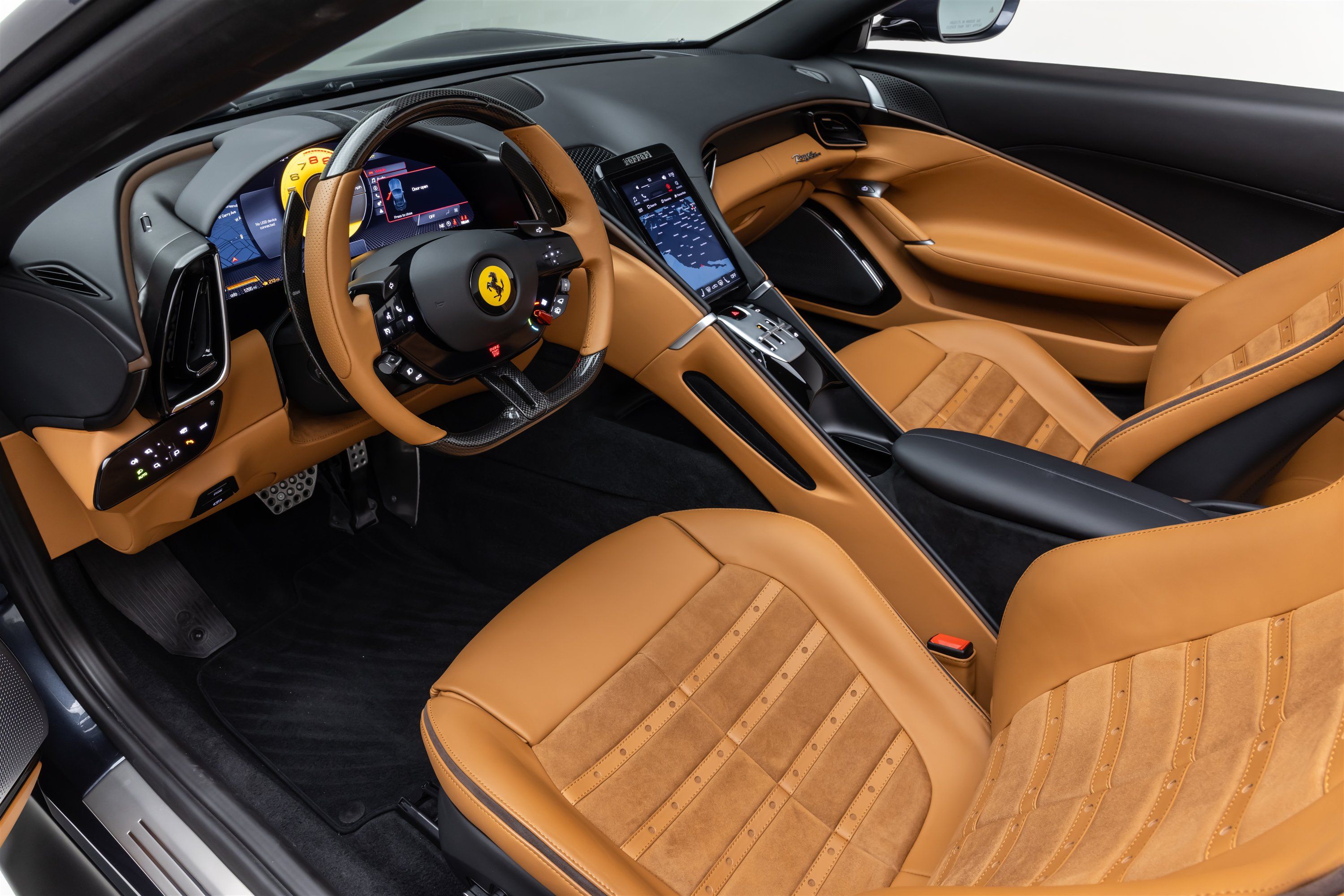 Certified 2025 Ferrari Roma Spider RWD image 35