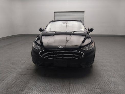 Used 2020 Ford Fusion SE FWD image 15