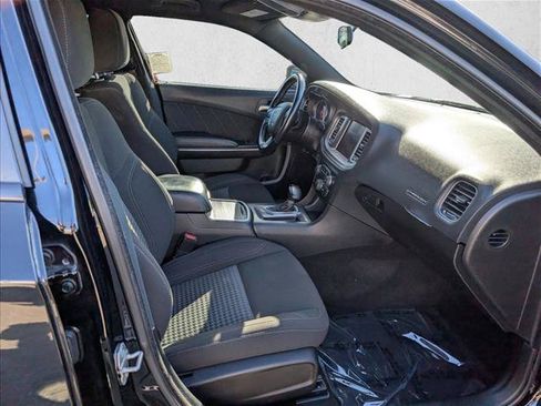 Used 2023 Dodge Charger SXT RWD image 19