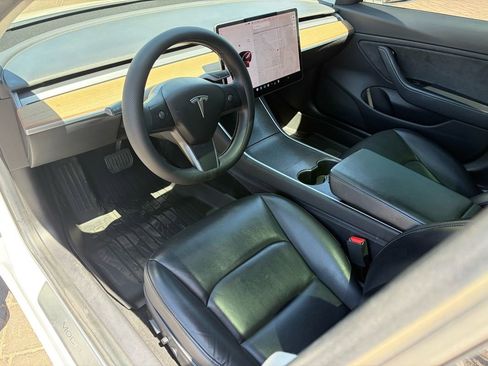 Used 2020 Tesla Model 3 Long Range AWD/4WD image 8
