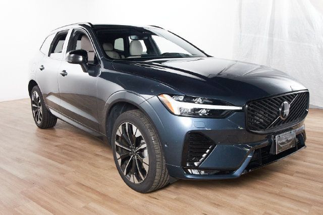 Certified 2026 Volvo XC60 B5 Plus AWD/4WD image 3
