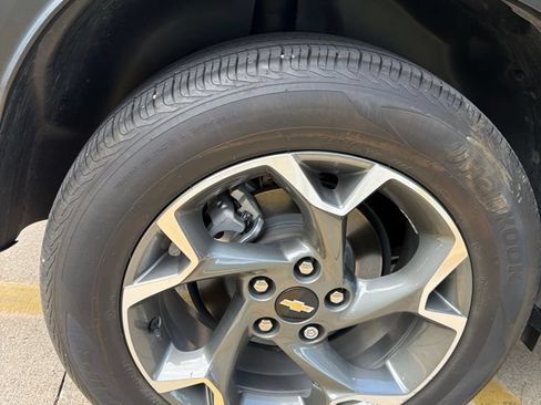 Used 2024 Chevrolet Trax LT w/ Driver Confidence Package FWD image 7