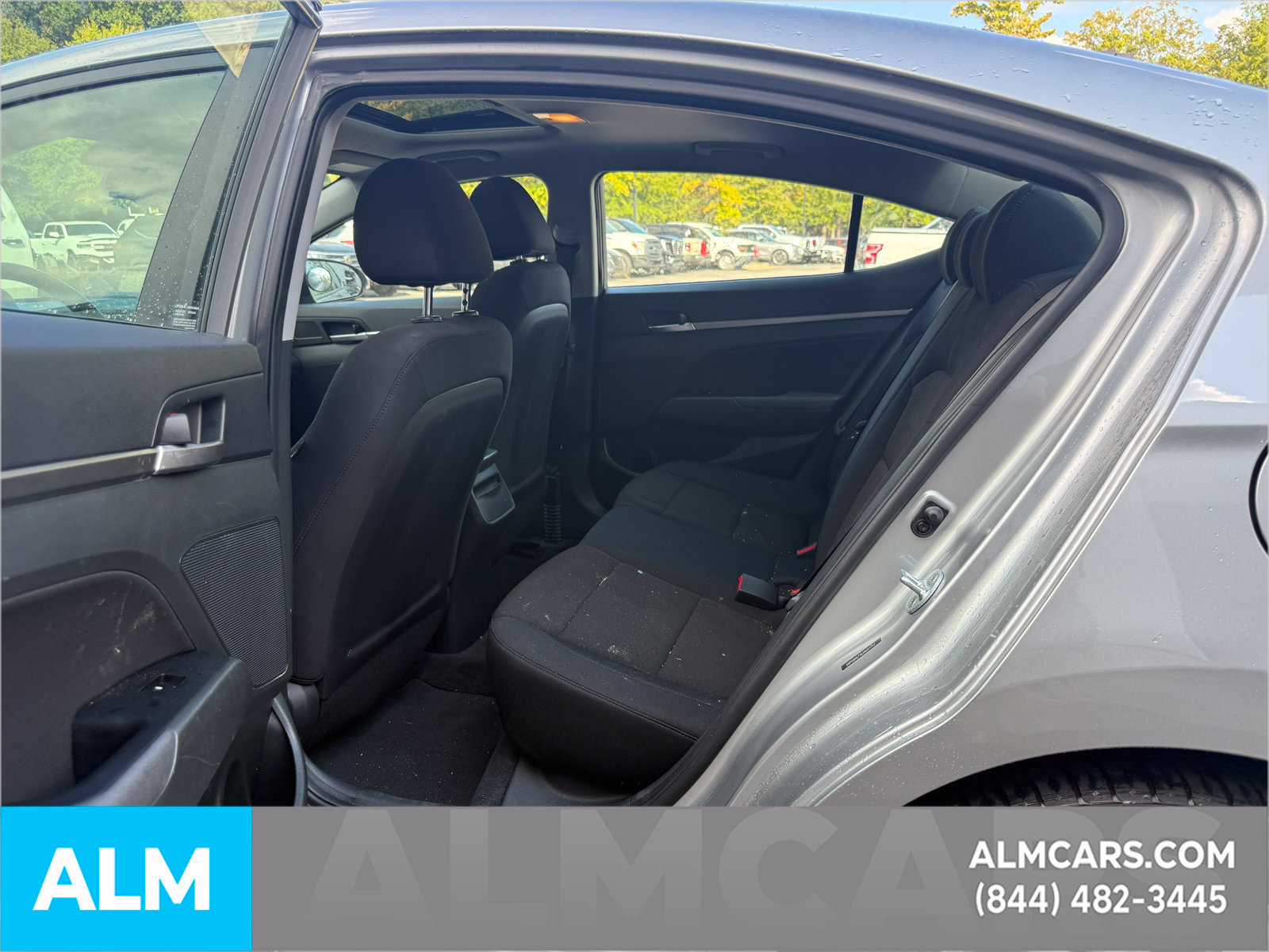 Used 2020 Hyundai Elantra Value Edition w/ Cargo Package (C1) FWD image 9