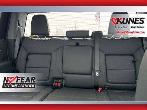 Used 2025 GMC Sierra 1500 SLT image 29