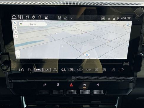 New 2026 GMC Hummer EV 4x4 Crew Cab image 14