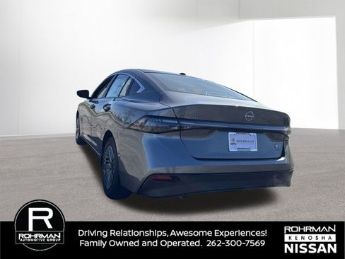 New 2026 Nissan Sentra S w/ Floor Mat Package FWD image 5