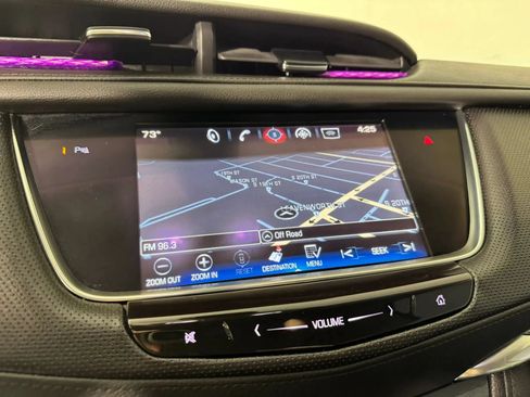 Used 2017 Cadillac XT5 Luxury w/ Driver Awareness Package FWD image 19