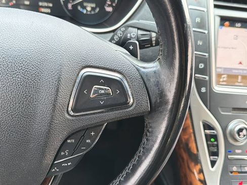 Used 2018 Lincoln MKX Select w/ Select Plus Package FWD image 14
