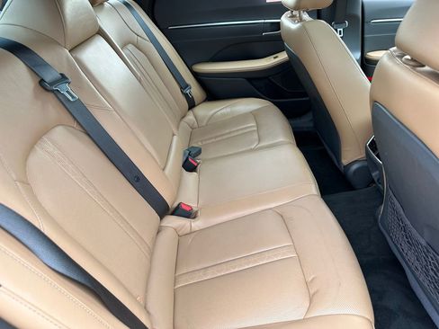 Used 2021 Hyundai Sonata Limited w/ Preferred Accessory Package image 35