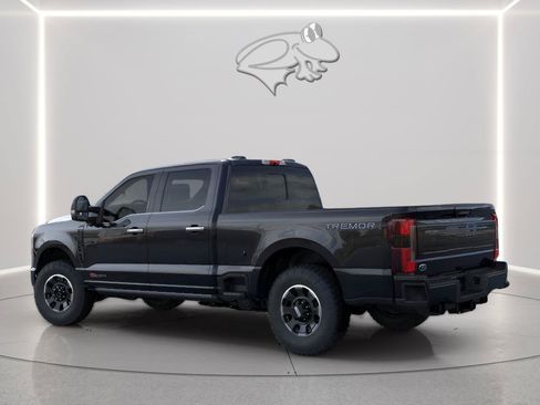 New 2026 Ford F250 Platinum w/ Tremor Off-Road Package AWD/4WD image 4