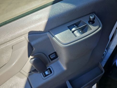Used 2023 Chevrolet Express 2500 Extended w/ Driver Convenience Package image 11