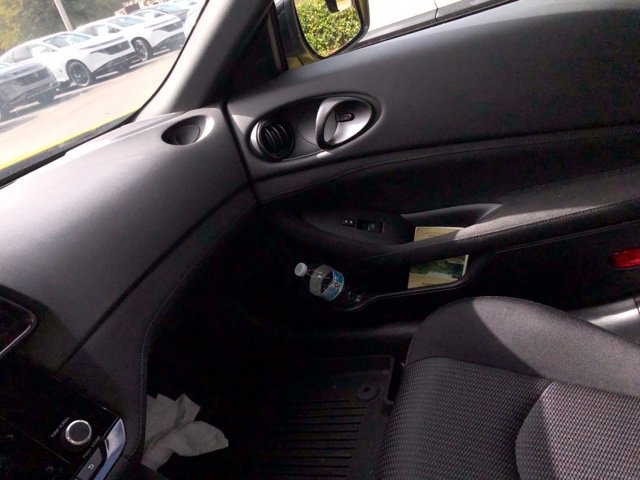 Used 2024 Nissan Z Sport w/ Floor Mat Package RWD image 21