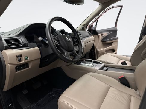 Used 2022 Honda Pilot Special Edition image 12