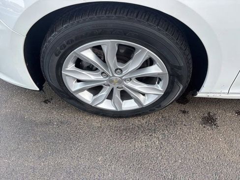Used 2023 Chevrolet Malibu LT w/ LPO, Floor Liner Package FWD image 45