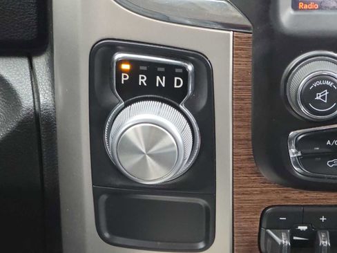 Used 2019 RAM 1500 Laramie w/ Convenience Group image 21