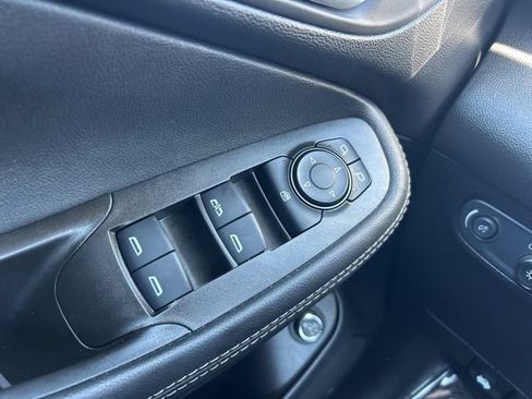 Used 2022 Buick Encore GX Select w/ Advanced Technology Package AWD/4WD image 26