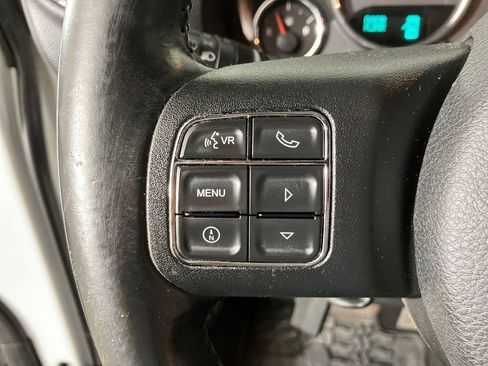 Used 2014 Jeep Wrangler Unlimited Rubicon w/ Connectivity Group image 17