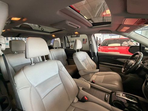 Used 2018 Honda Pilot Elite image 55