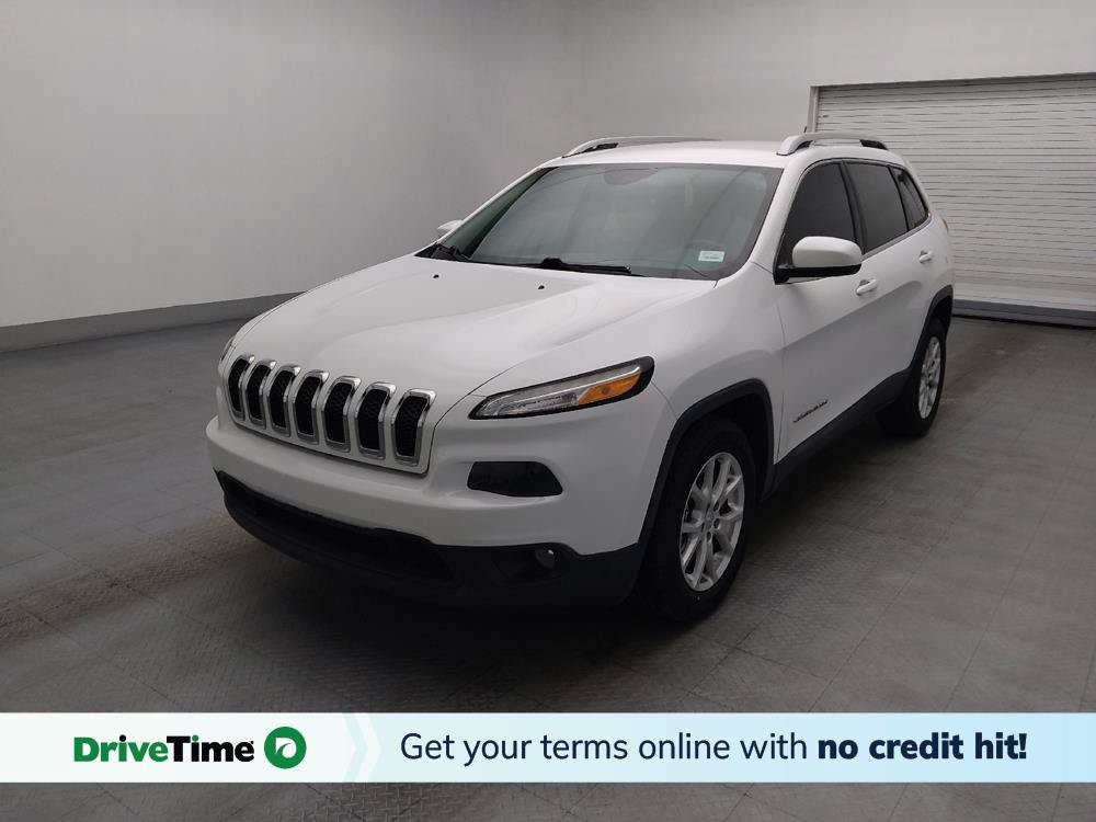 Used 2017 Jeep Cherokee Latitude FWD image 1