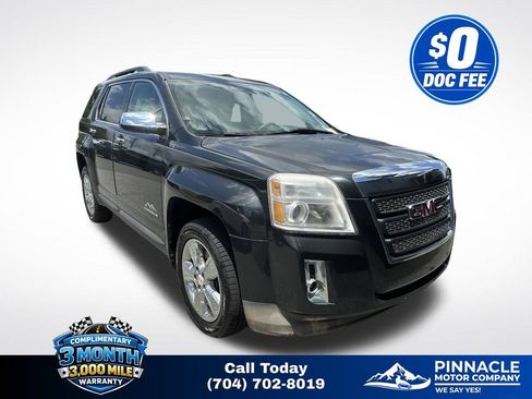 Used 2014 GMC Terrain SLT w/ Chrome Appearance Package FWD image 1