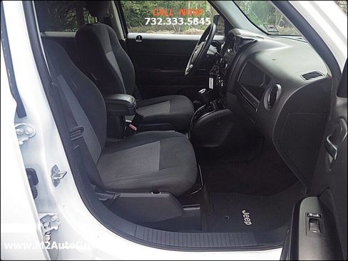 Used 2015 Jeep Patriot Latitude image 13