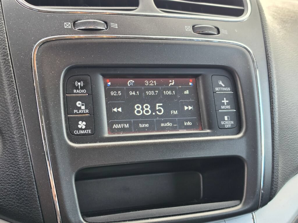 Used 2014 Dodge Journey American Value Package FWD image 27