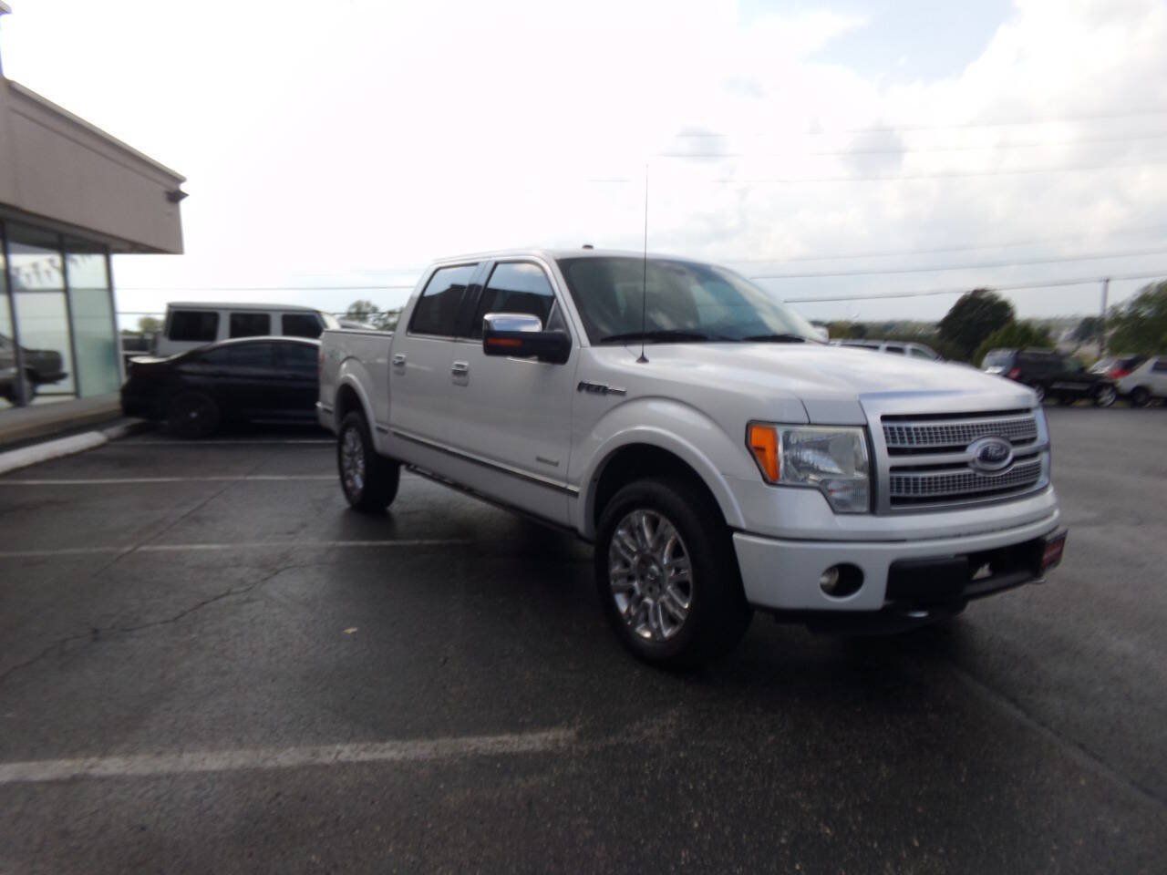Used 2011 Ford F150 Platinum AWD/4WD image 4