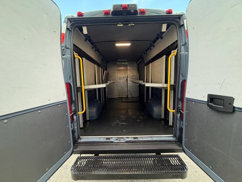 Used 2020 RAM ProMaster 3500 FWD image 5
