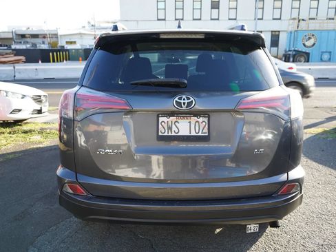 Used 2016 Toyota RAV4 LE FWD image 19