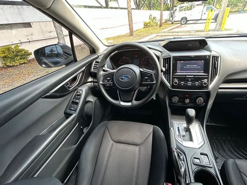 Used 2019 Subaru Crosstrek 2.0i AWD/4WD image 9