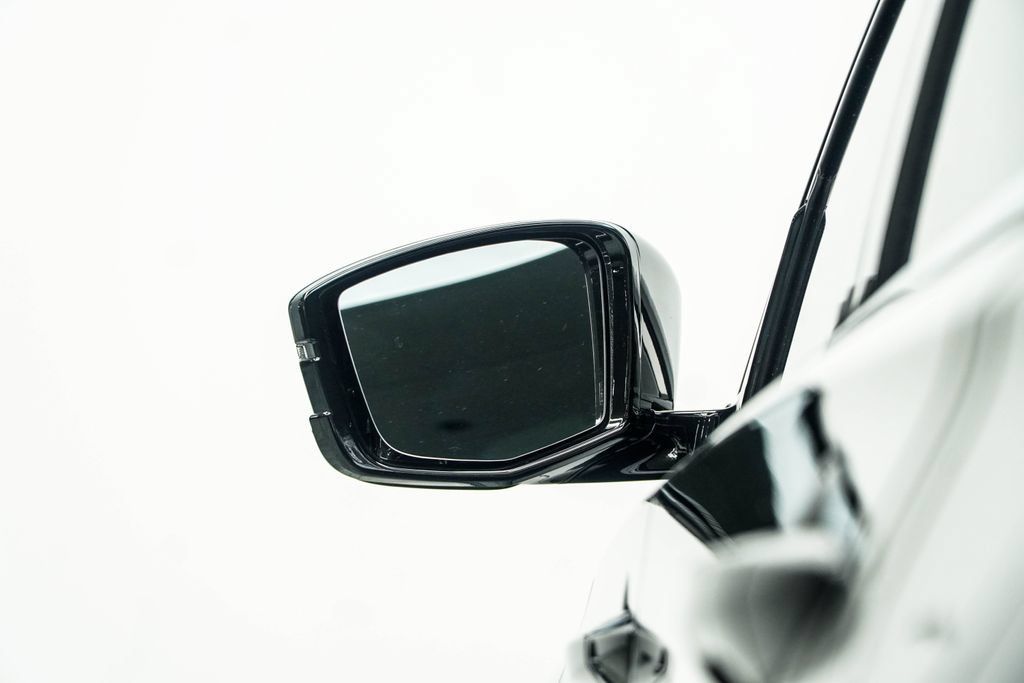 Used 2024 Acura MDX w/ Technology Package FWD image 18