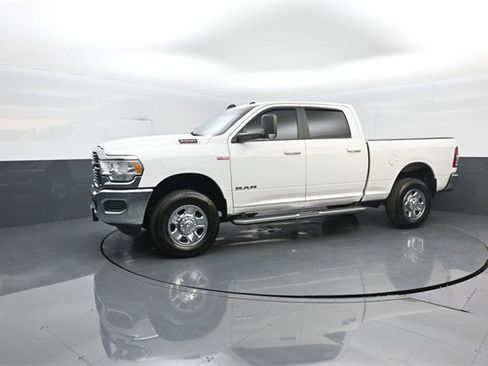 Used 2021 RAM 2500 Big Horn image 4