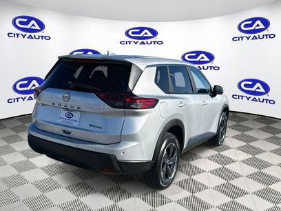 Used 2024 Nissan Rogue SV